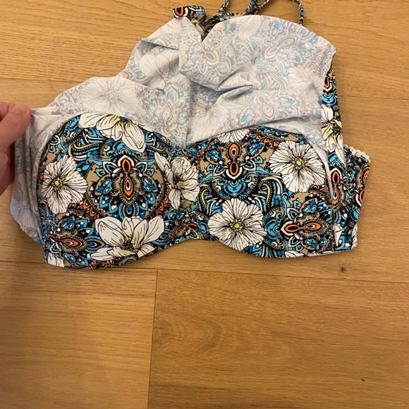 La Vie en Rose Bathing Suit Top - Picture 6 of 6